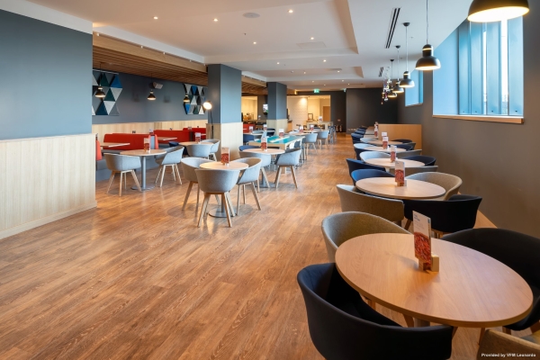 Holiday Inn Express LONDON HEATHROW T4 (London - London Borough of Hounslow)